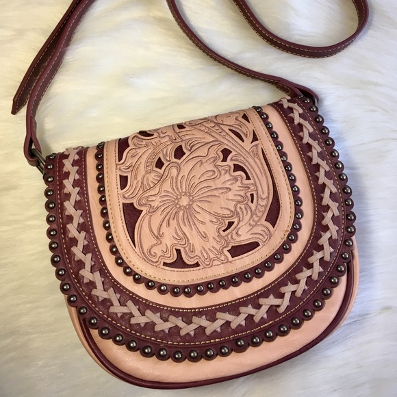 Western Crossbody Boho Floral Embellished Bag New - Picture 2 of 9